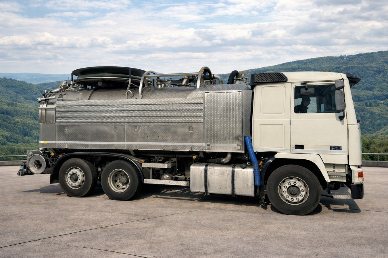 VOLVO 3 ASSI MORO - immagine 2